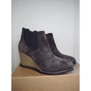 Trask Women Suede Wedge Ankle Boots Dark Brown Elastic Side Pull On 9